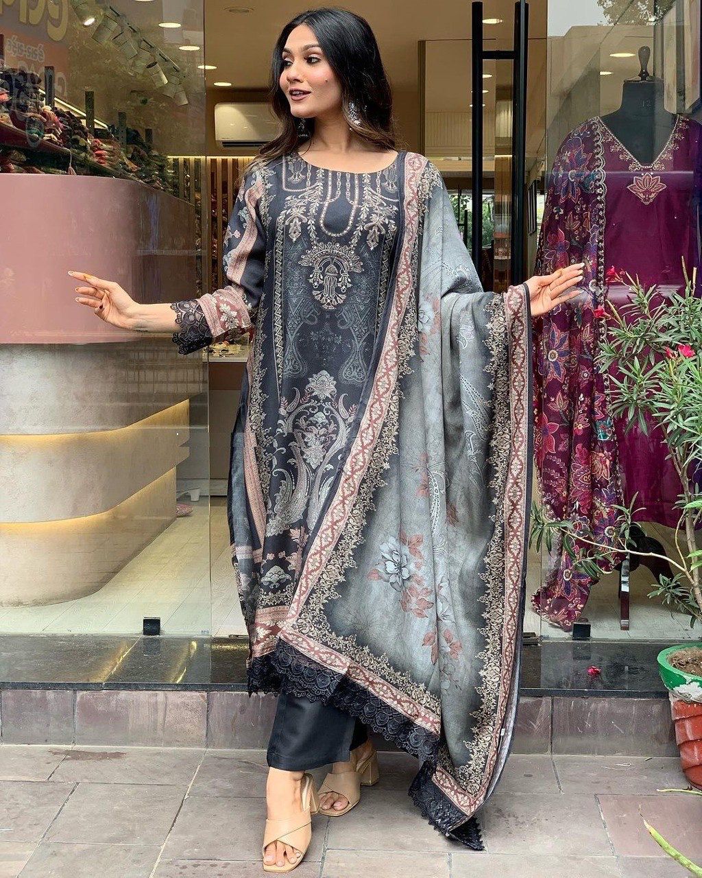 DC G23 Digital Printed Muslin Kurti With Bottom Dupatta Wholesale Price In Surat